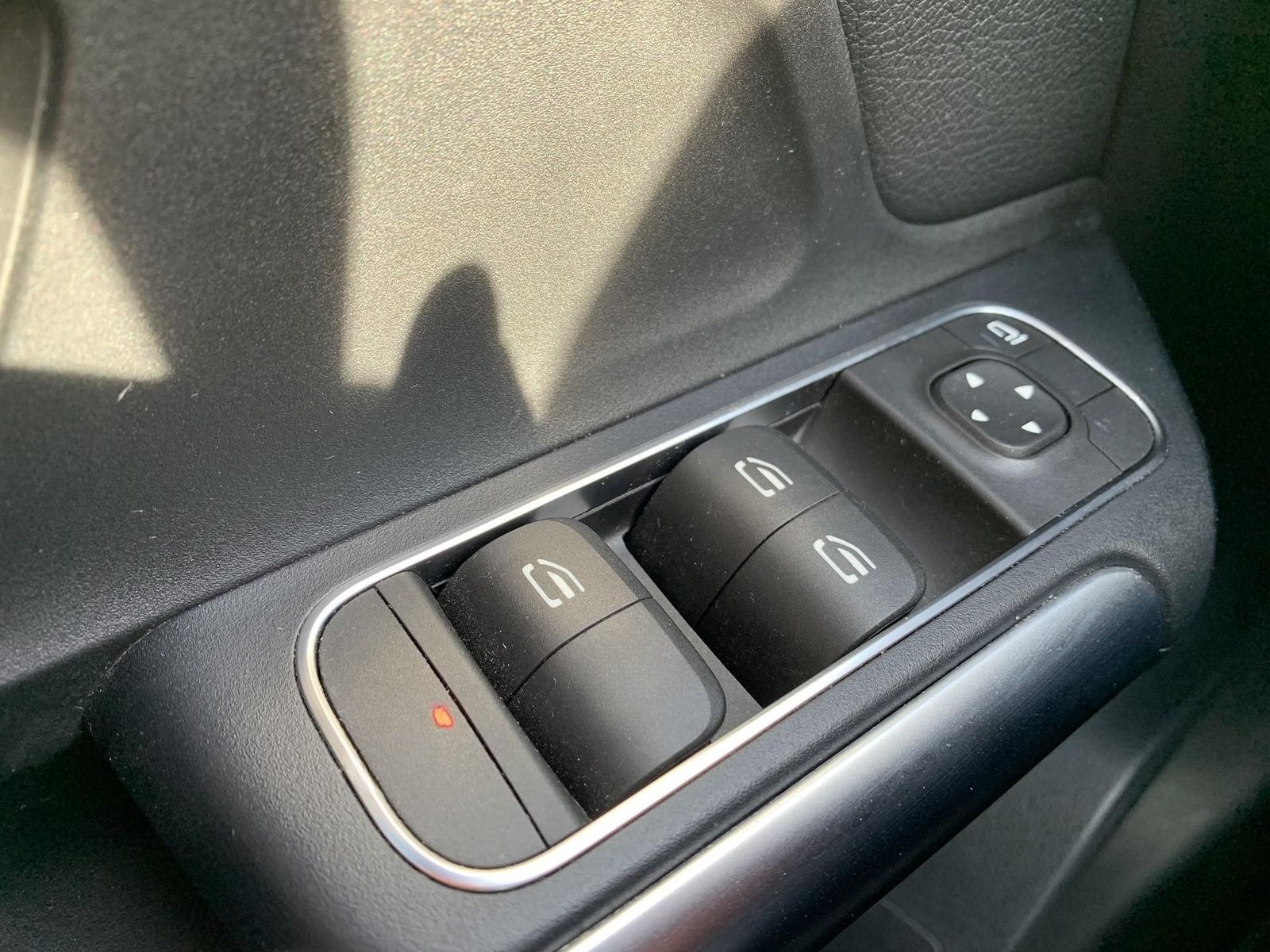 Mercedes-Benz B200 Automatik AHK+el.Klappe+LED+Kamera+Navi foto 19