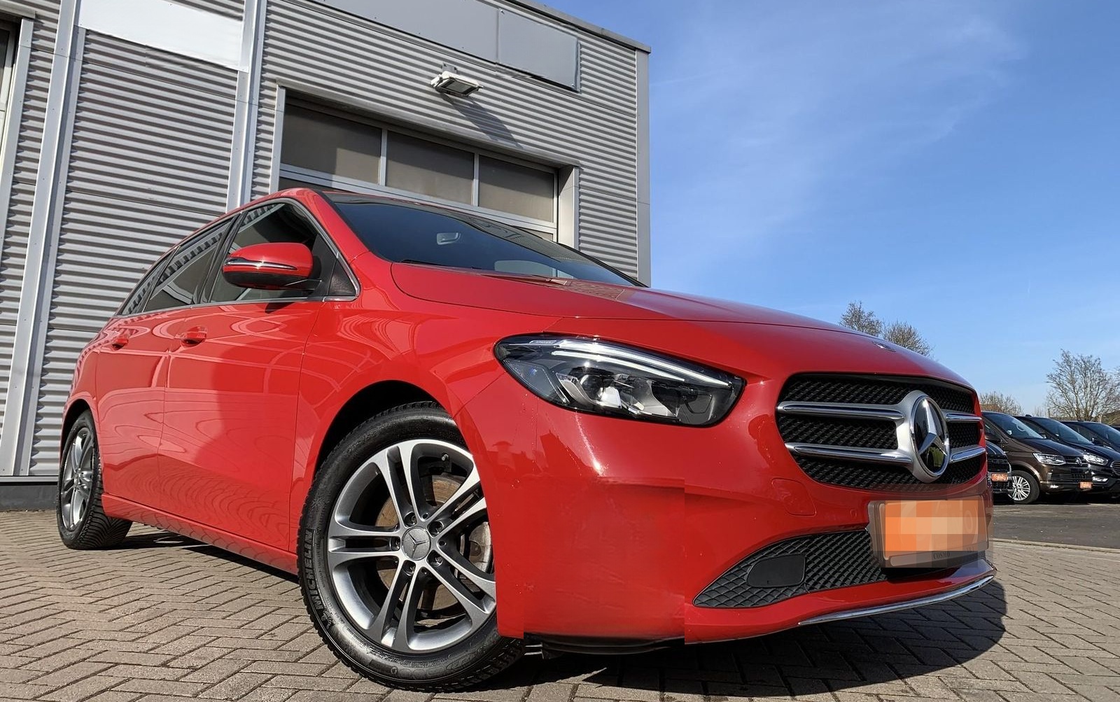 Mercedes-Benz B200 Automatik AHK+el.Klappe+LED+Kamera+Navi foto 3