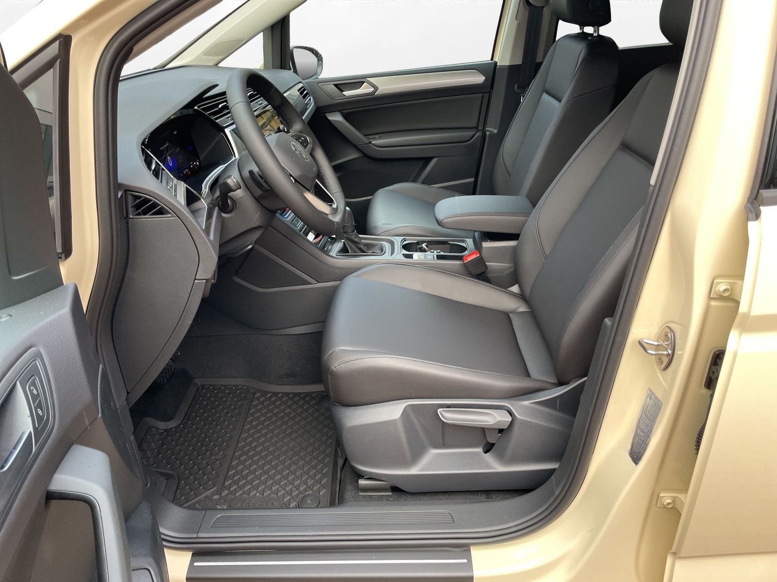 Volkswagen Touran Taxi Trendline 2,0 TDI (150 PS) DSG foto 6
