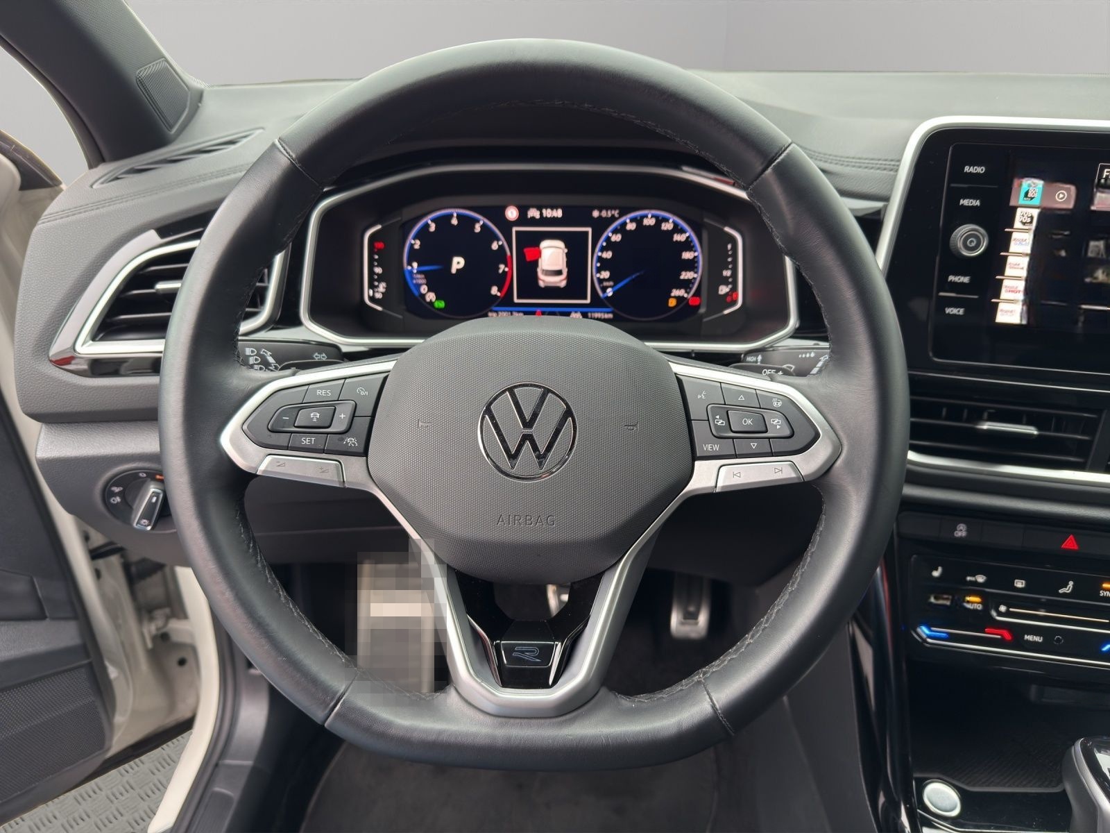 Volkswagen T-Roc 1.5 TSI DSG R-Line LED+ACC+KAMERA+DI-COCKP foto 9