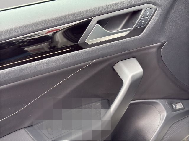 Volkswagen T-Roc 1.5 TSI DSG R-Line LED+ACC+LENKRADHZG+KAM foto 13