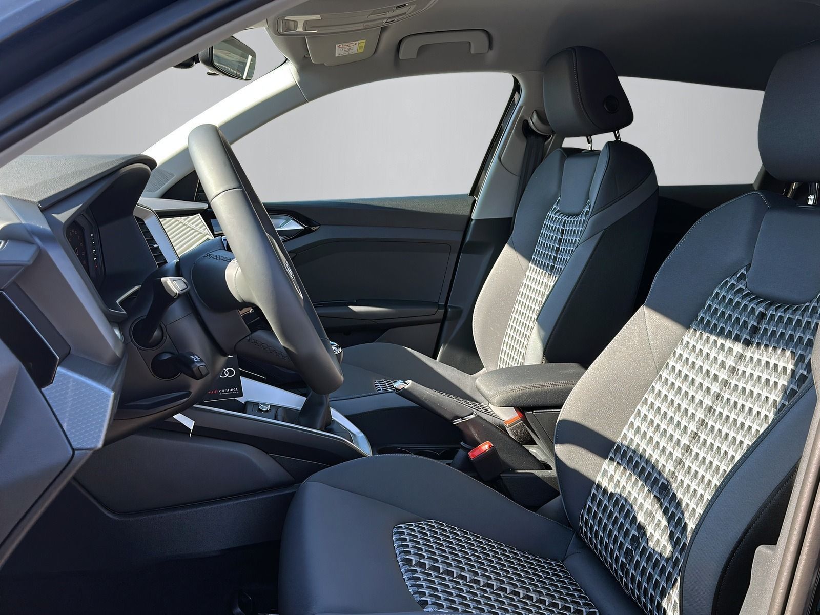 Audi A1 Sportback advanced AUDI CONNECT NAVI+SHZ+GJR+ foto 6
