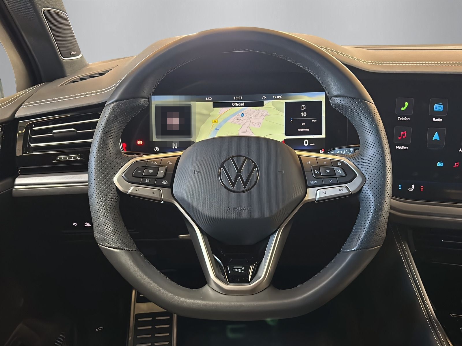 Volkswagen Touareg R-Line 3.0TDI +AHK+KAMERA+LUFT+STANDHZG+ foto 7