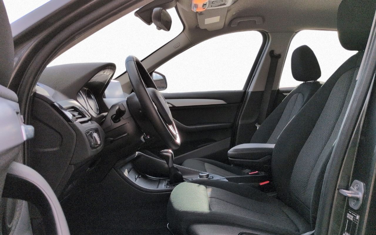 BMW X1 xDrive25e Advantage,LED,Keyless,PDC,Navi foto 10