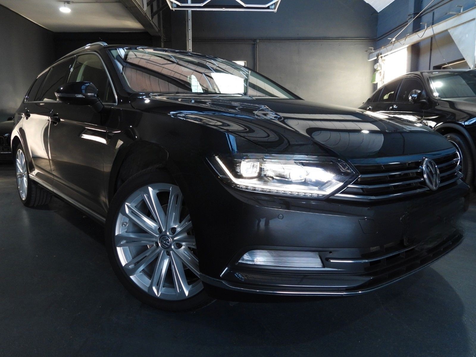 Volkswagen PASSAT VARIANT 1.5 TSI HIGHLINE foto 2