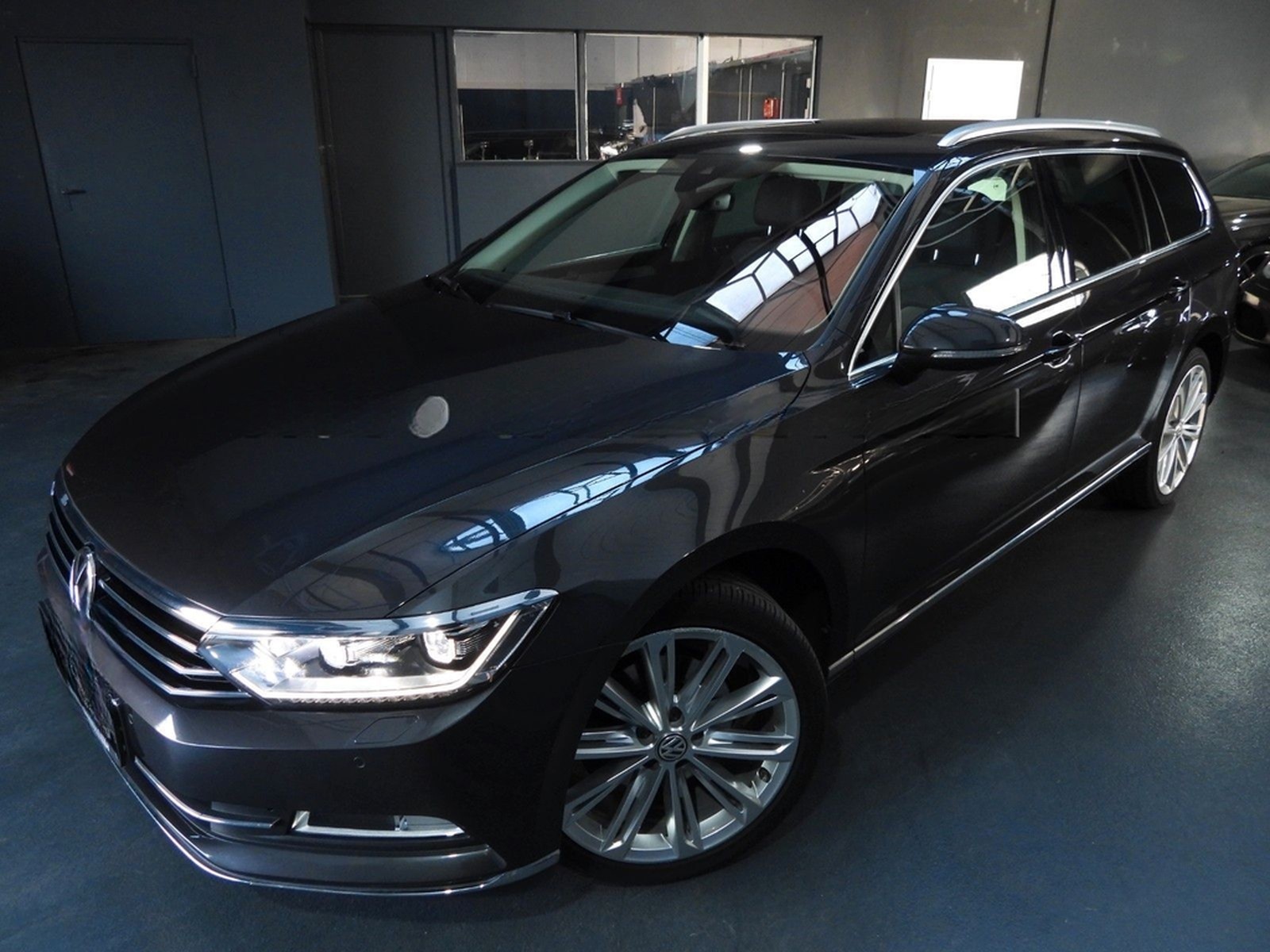 Volkswagen PASSAT VARIANT 1.5 TSI HIGHLINE foto 8