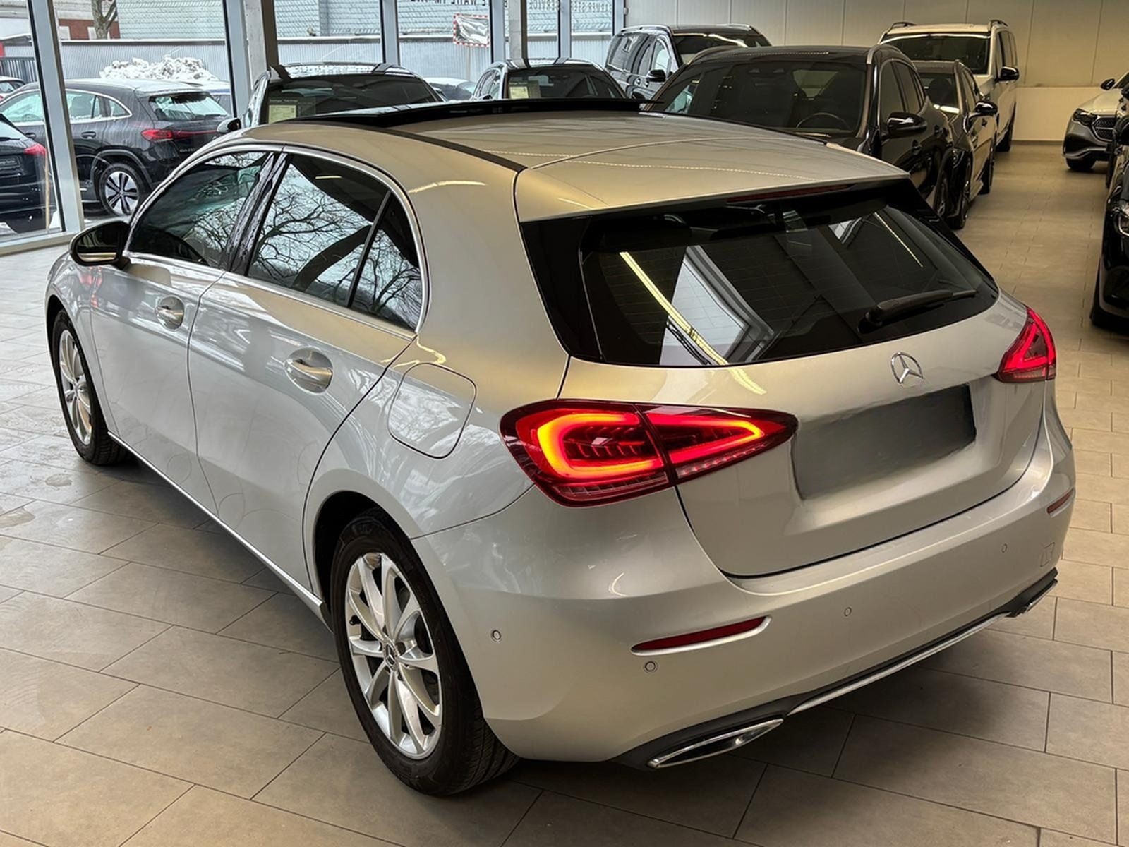 Mercedes-Benz A 200 Progressive PANO+MEMORY+360°+TOTW+LED+NAVI foto 4