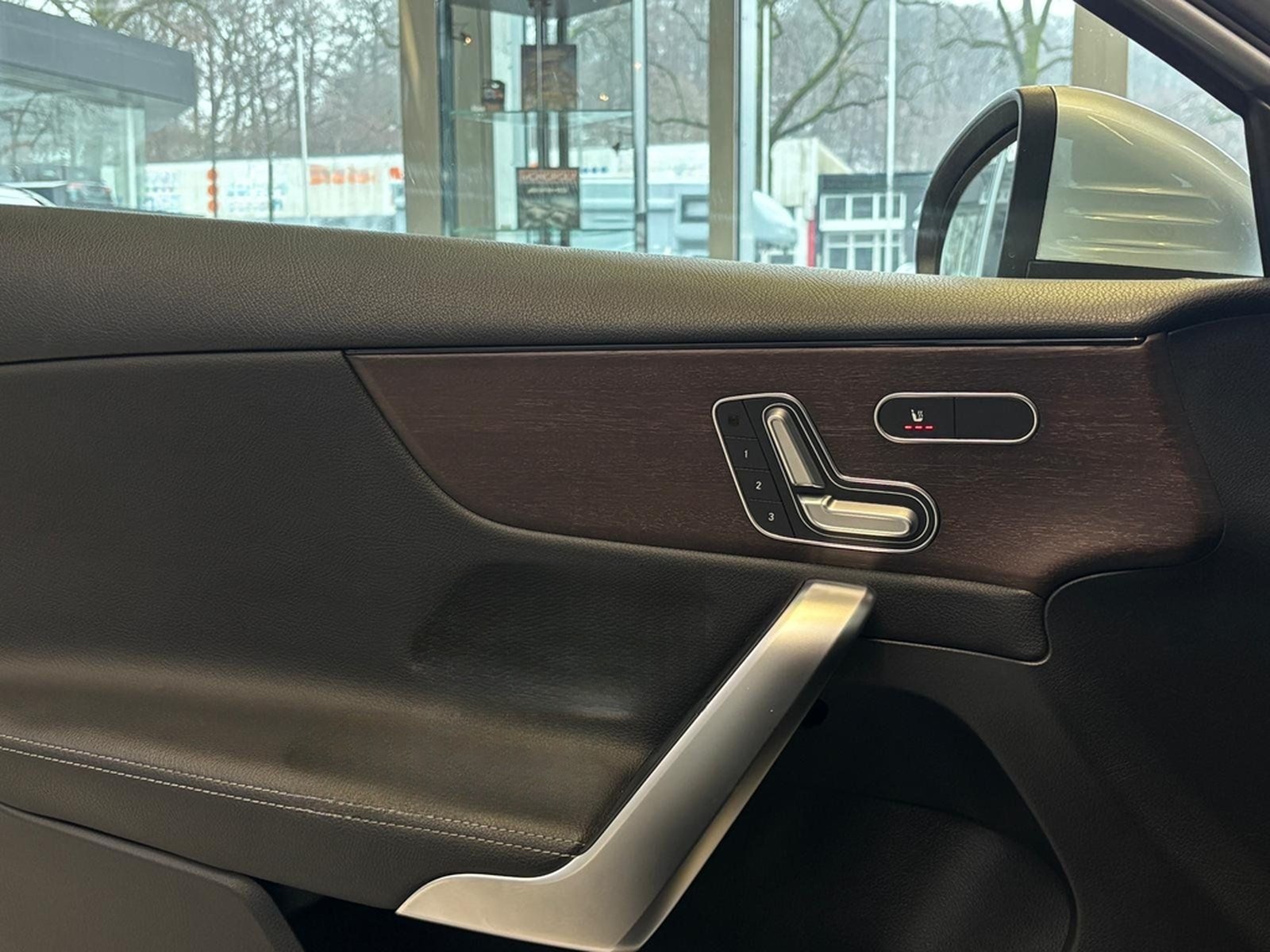 Mercedes-Benz A 200 Progressive PANO+MEMORY+360°+TOTW+LED+NAVI foto 9