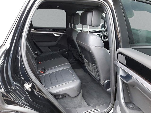 Volkswagen Touareg R-Line 3.0TDI 4Motion Pano Matrix 21" foto 8