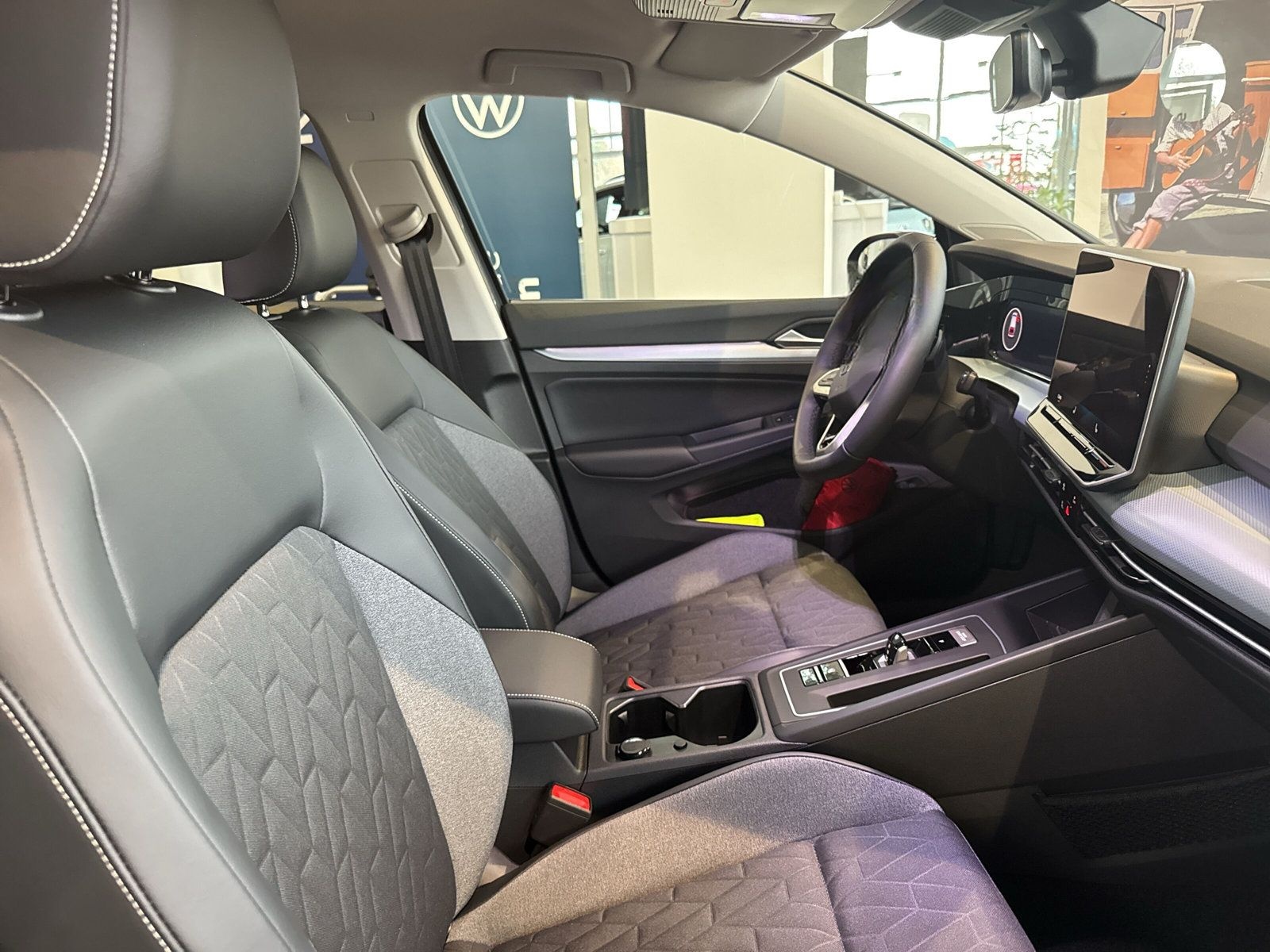 Volkswagen Golf VIII Variant 1.5 eTSI 110 kW Energy foto 12