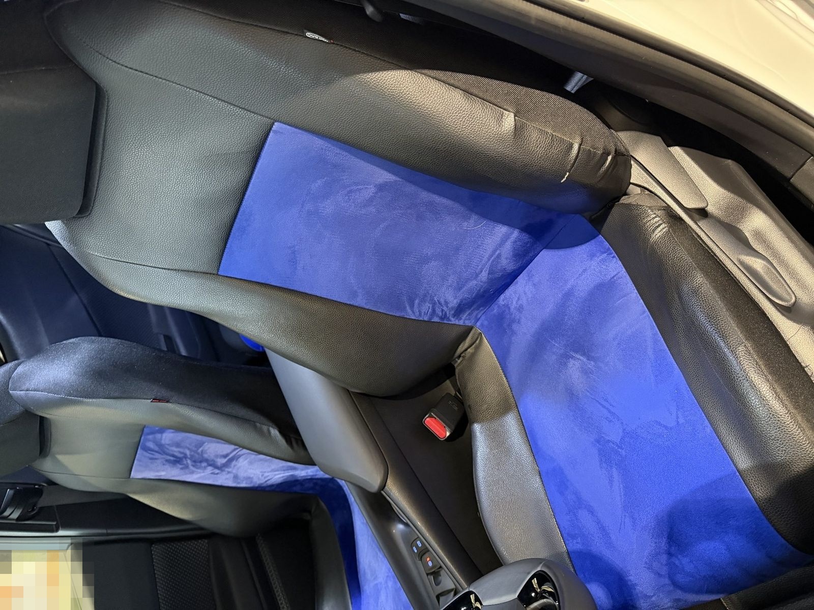 Toyota C-HR 1.8 Hybrid Flow foto 15