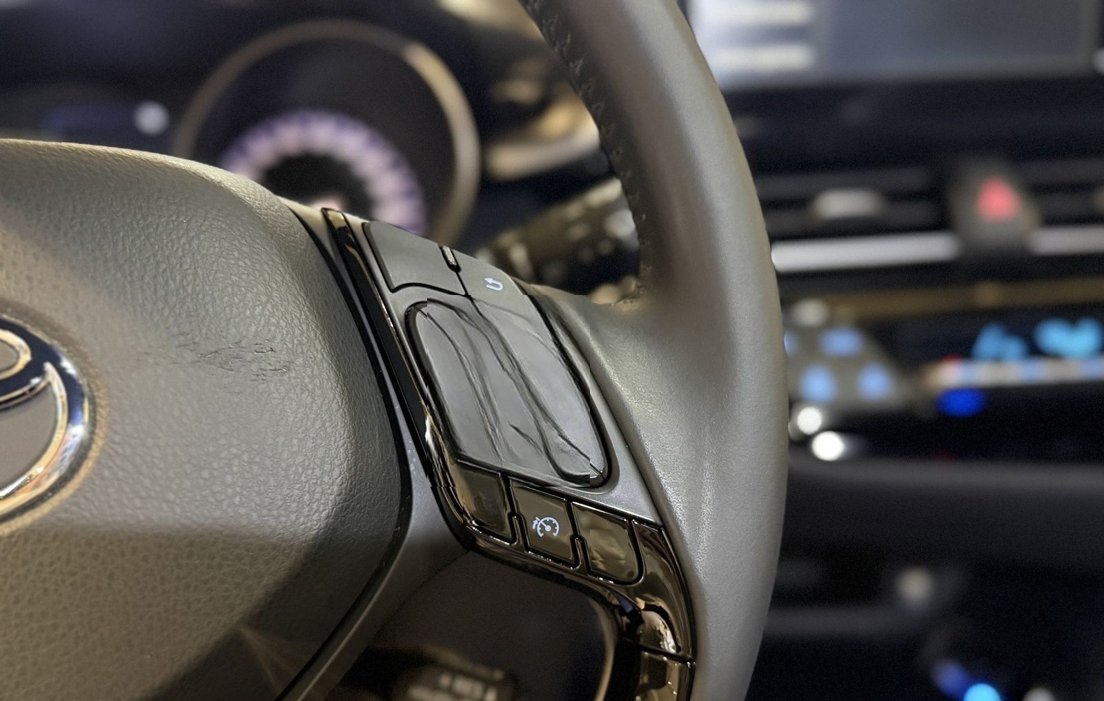 Toyota C-HR 1.8 Hybrid Flow foto 19