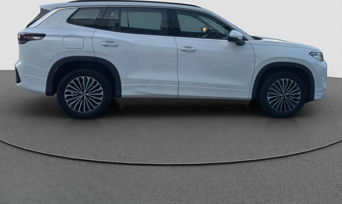 Volkswagen Tayron 1.5 eHybrid DSG Life AHK KAMERA ACC LED foto 9