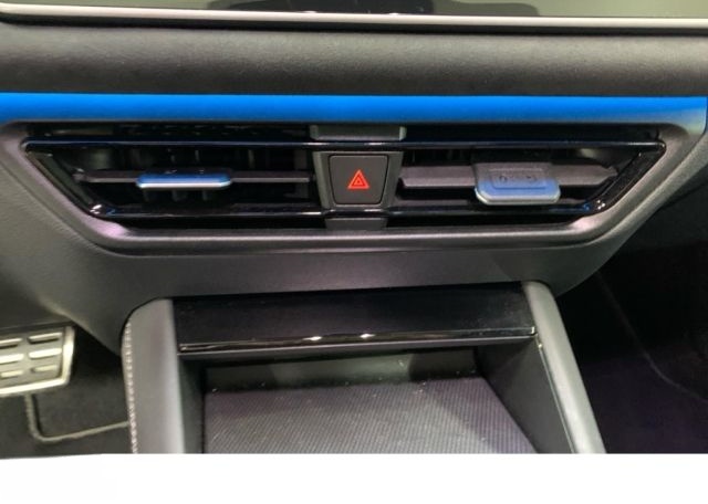 Volkswagen Tayron R-LINE BLACK 2.0 TDI DSG 4MOT AHK PANO HU foto 15