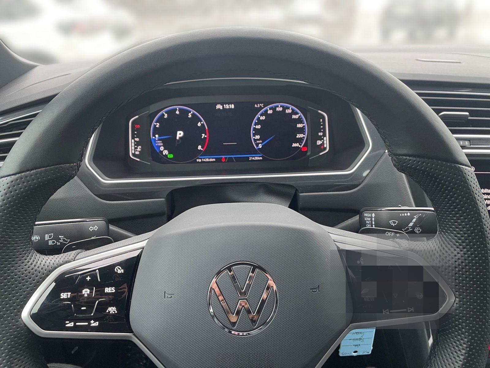 Volkswagen Tiguan 1.5 TSI R-Line *AHK*LED*PDC*SITZH* foto 12