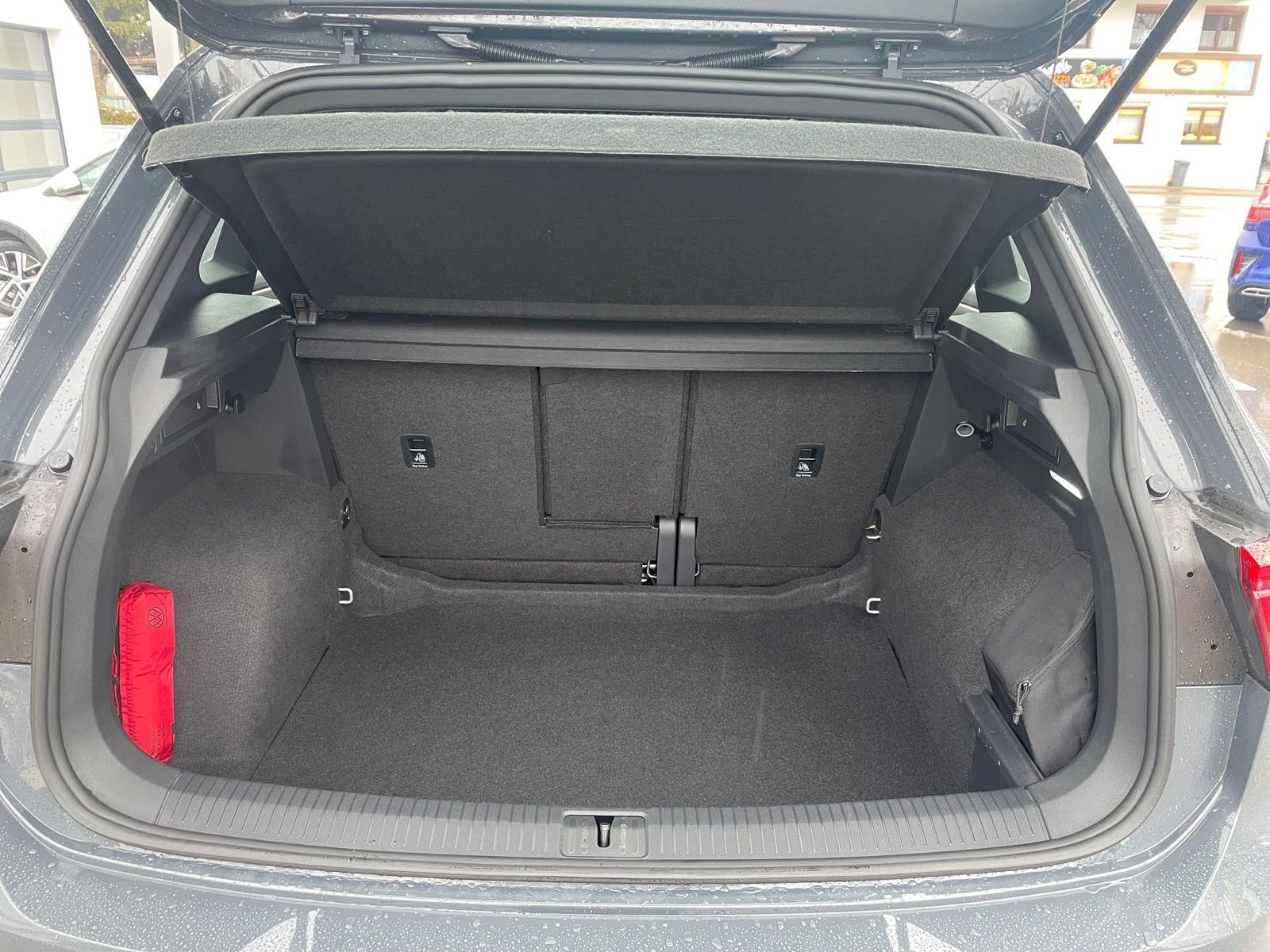 Volkswagen Tiguan 1.5 TSI R-Line *AHK*LED*PDC*SITZH* foto 17
