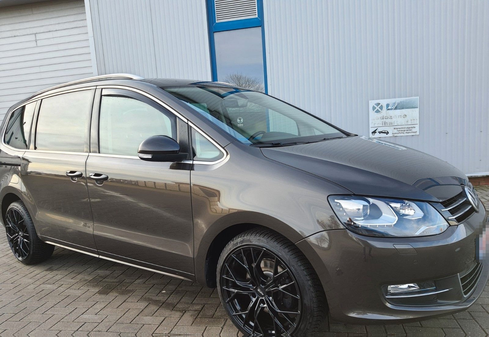 Volkswagen Sharan Highline BMT/* DSG*Xenon* Gepflegt* foto 2