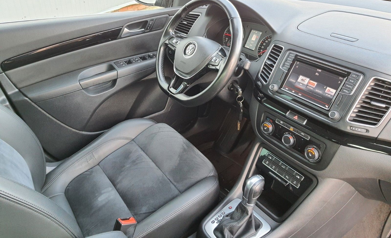 Volkswagen Sharan Highline BMT/* DSG*Xenon* Gepflegt* foto 14