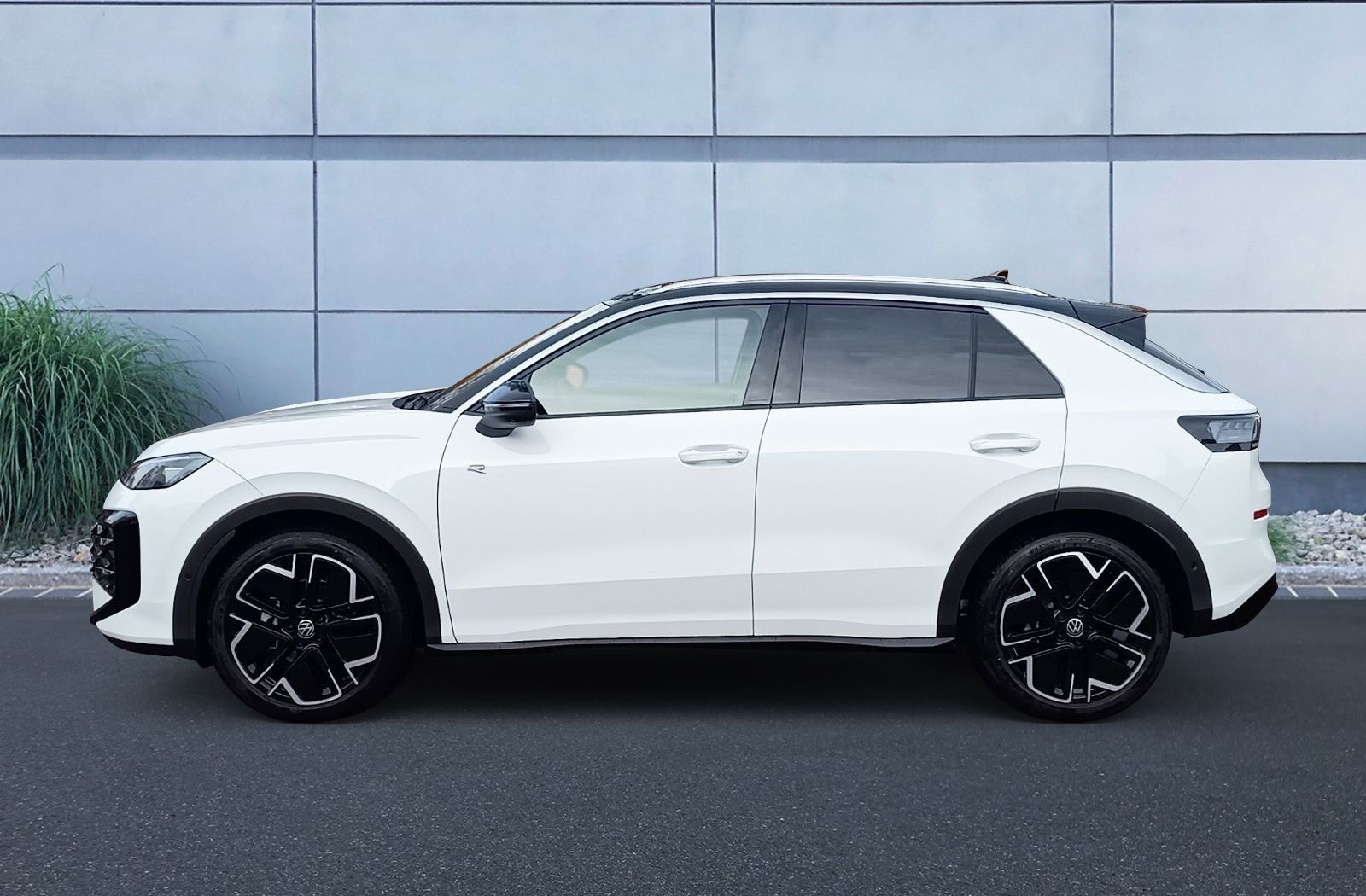 Volkswagen T-Roc R-Line 1.5eTSI 150 PS DSG, AHK, Navi foto 2