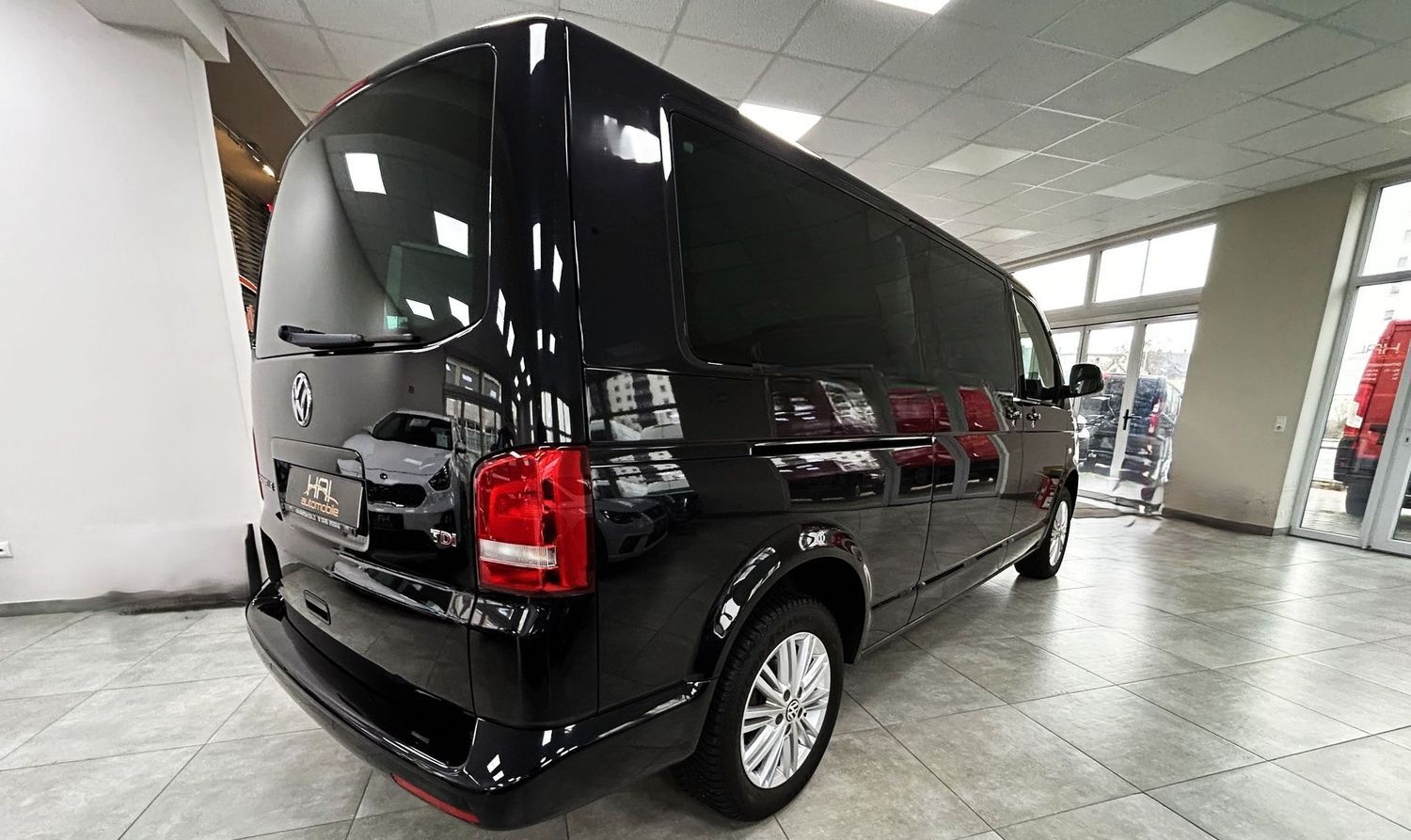 Volkswagen T5 Caravelle  Comfortline lang 8-Sitzer/Navi/Aut foto 4