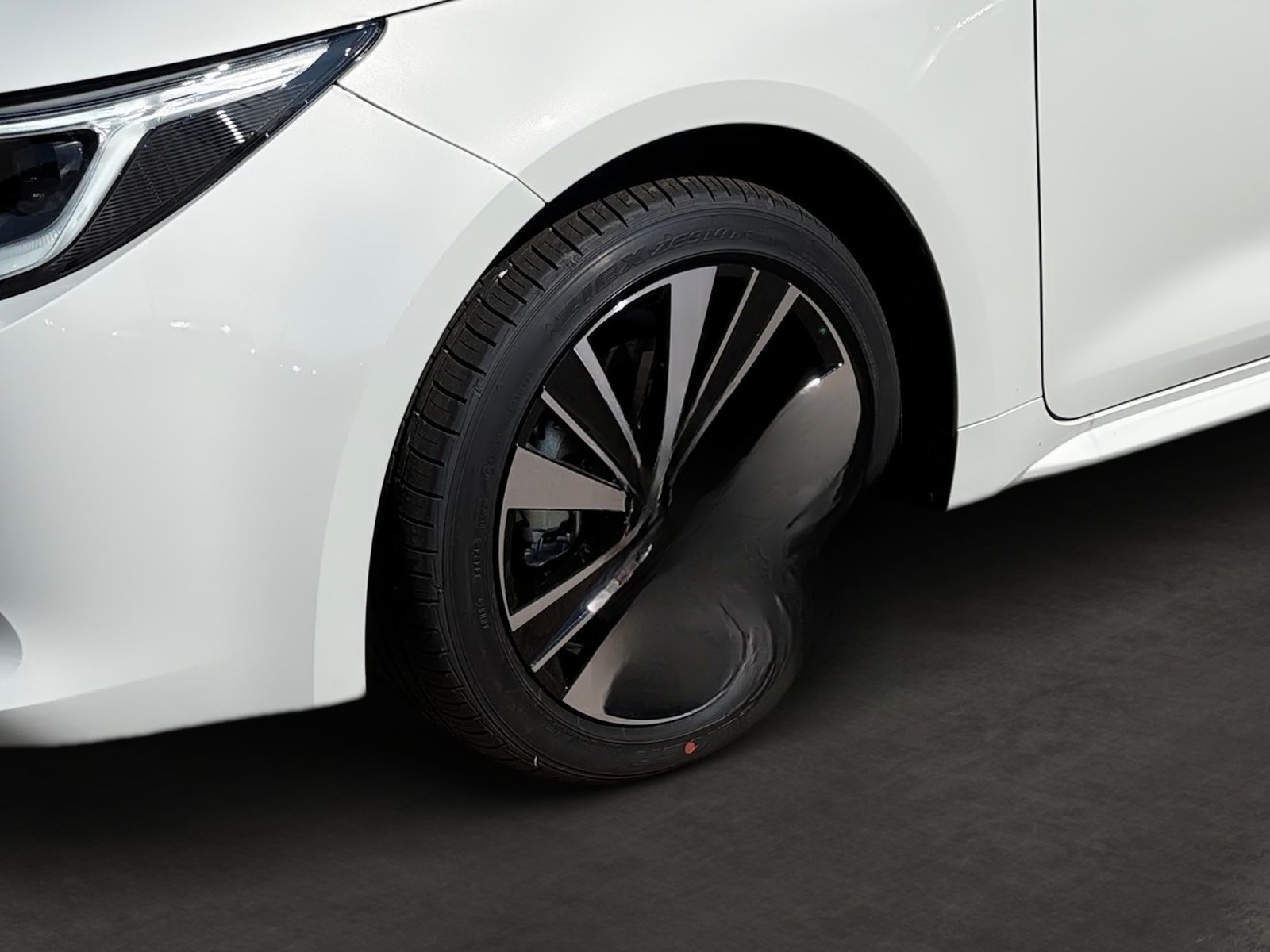 Toyota Corolla 1.8 l Hybrid TS Teamplayer ACC+LED+Navi foto 6