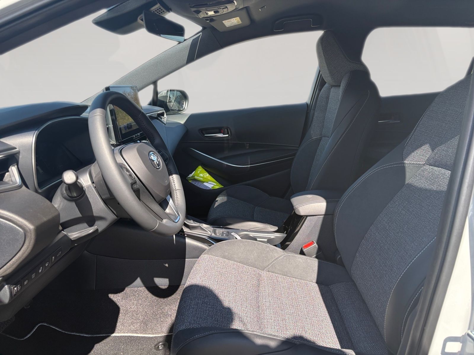 Toyota Corolla 1.8 l Hybrid TS Teamplayer ACC+LED+Navi foto 7