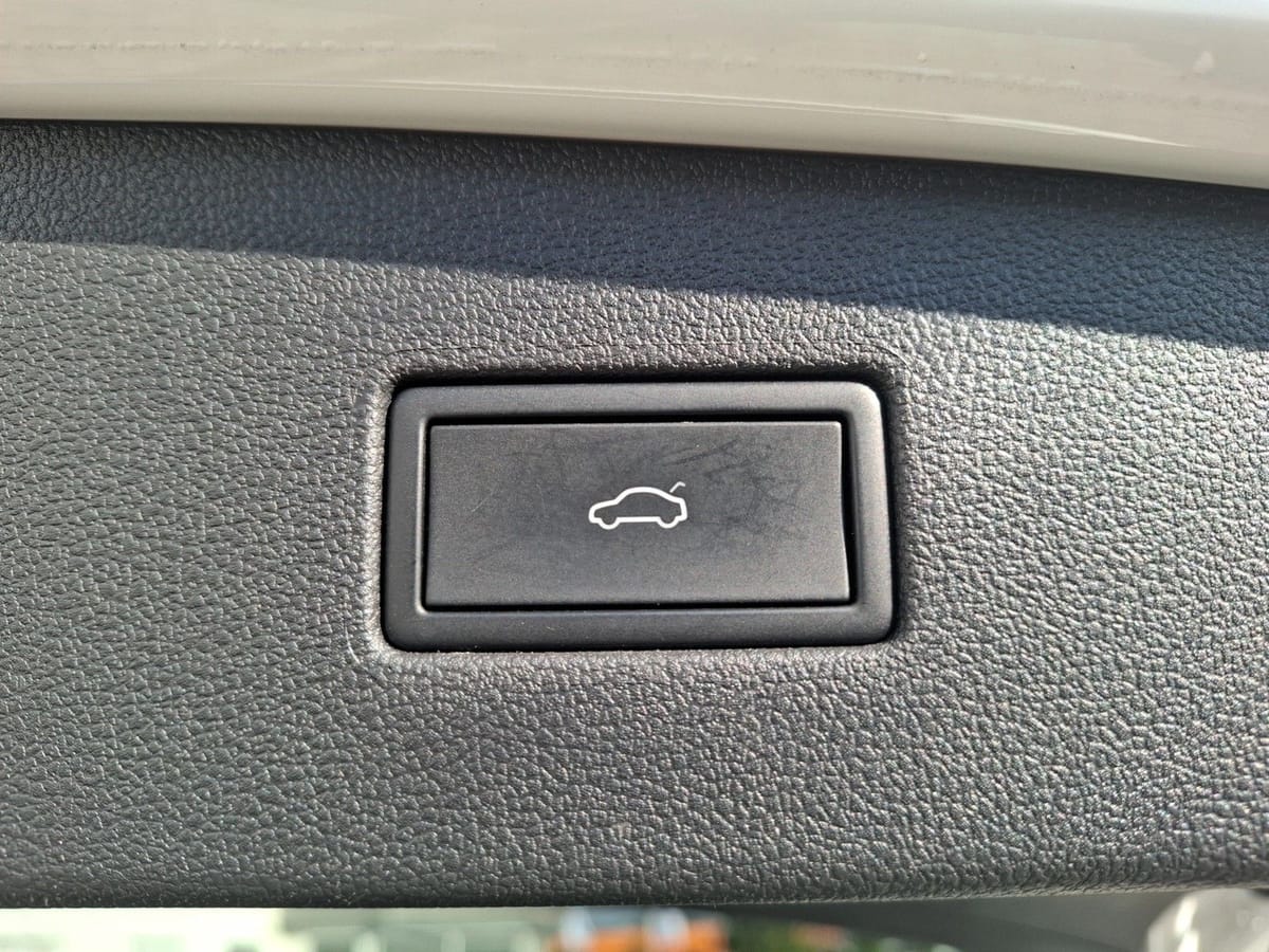 Volkswagen Tiguan Allspace TSI Life DSG 7-Si LED Navi VC HU foto 20