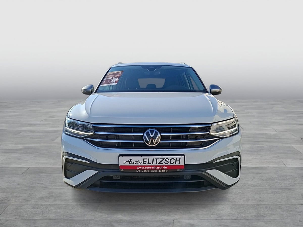 Volkswagen Tiguan Allspace TSI Life DSG 7-Si LED Navi VC HU foto 8