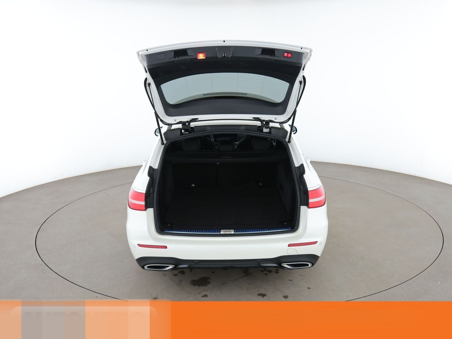 Mercedes-Benz E 220 d AMG Line Aut.*NAVI*360*LED*SHZ* foto 17