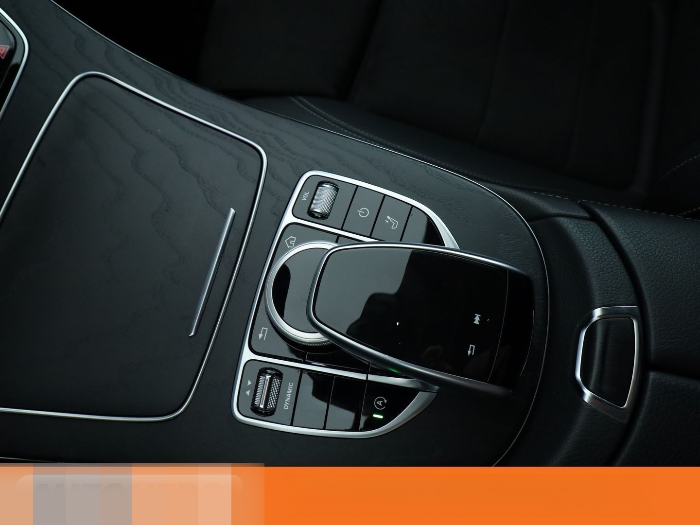Mercedes-Benz E 220 d AMG Line Aut.*NAVI*360*LED*SHZ* foto 24
