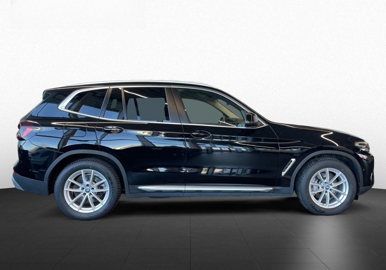 BMW X3 xDrive30e LCProf,AHK,HiFi,Pano,Kamera,ParkAss foto 7
