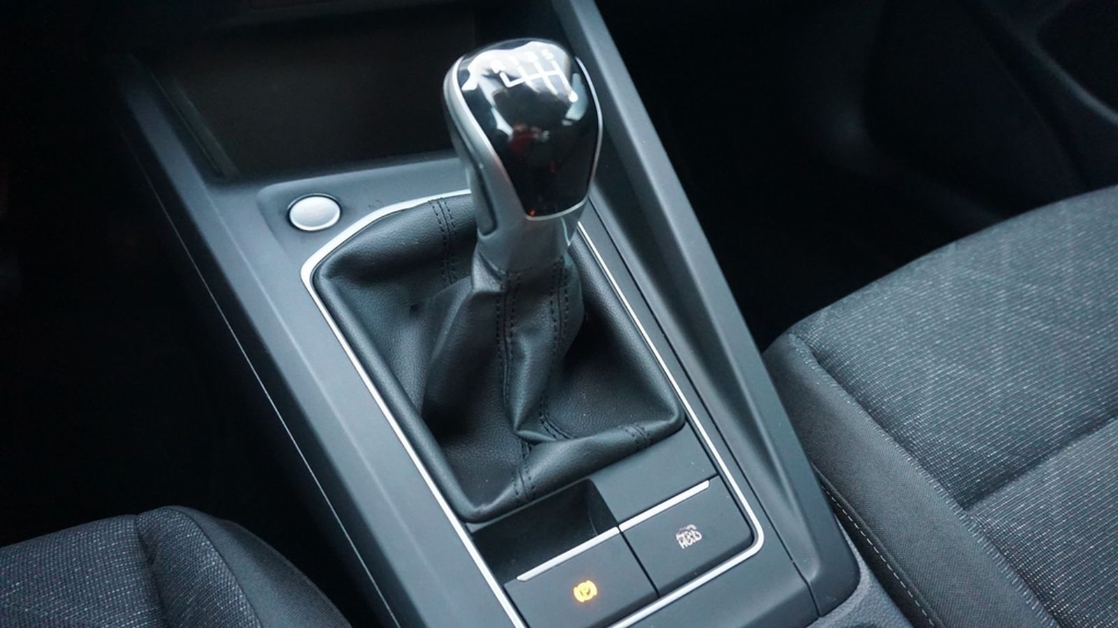 Volkswagen Golf VIII 1.5 TSI Life LED Navi Sitzheizung USB foto 20