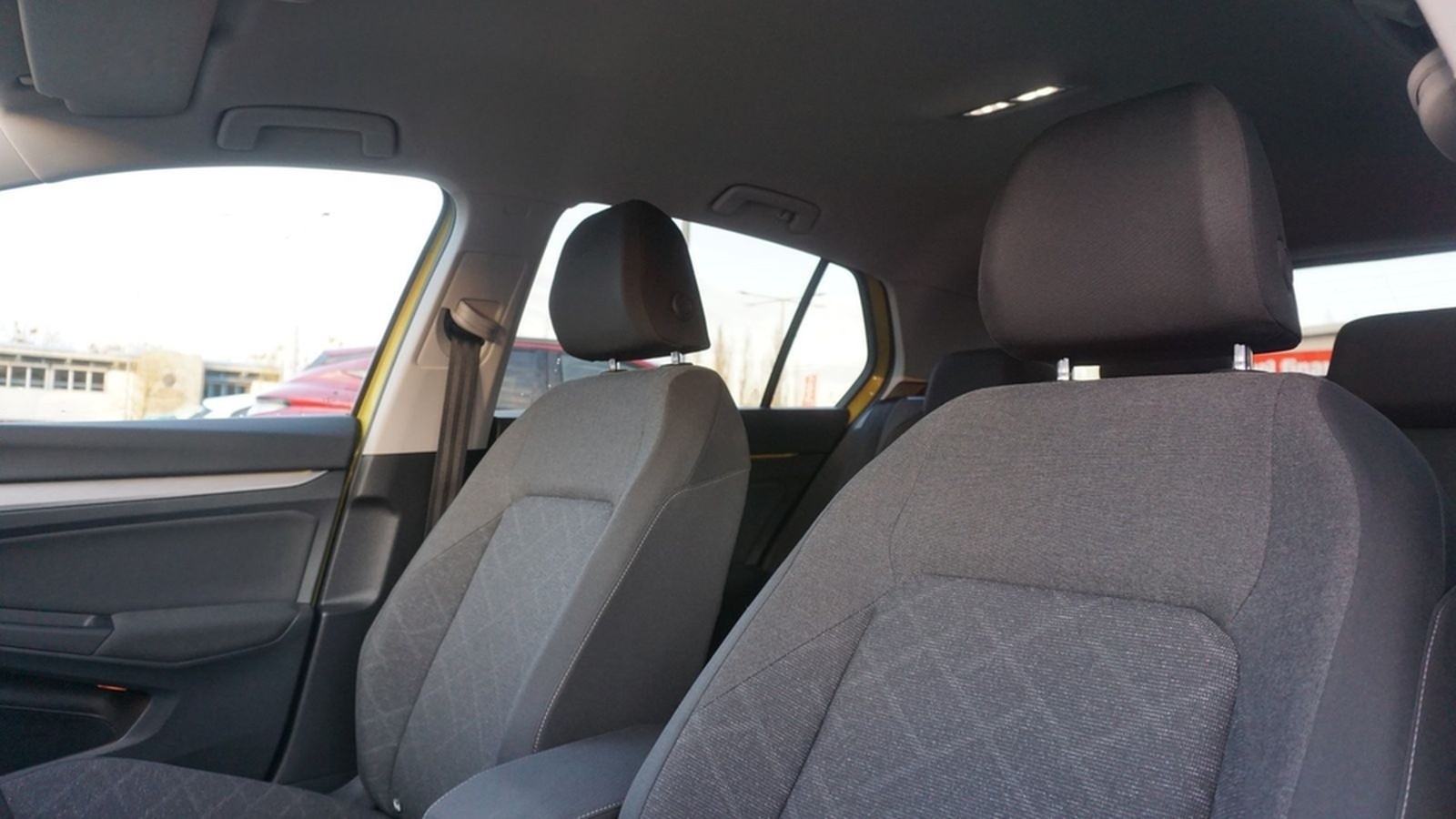 Volkswagen Golf VIII 1.5 TSI Life LED Navi Sitzheizung USB foto 30