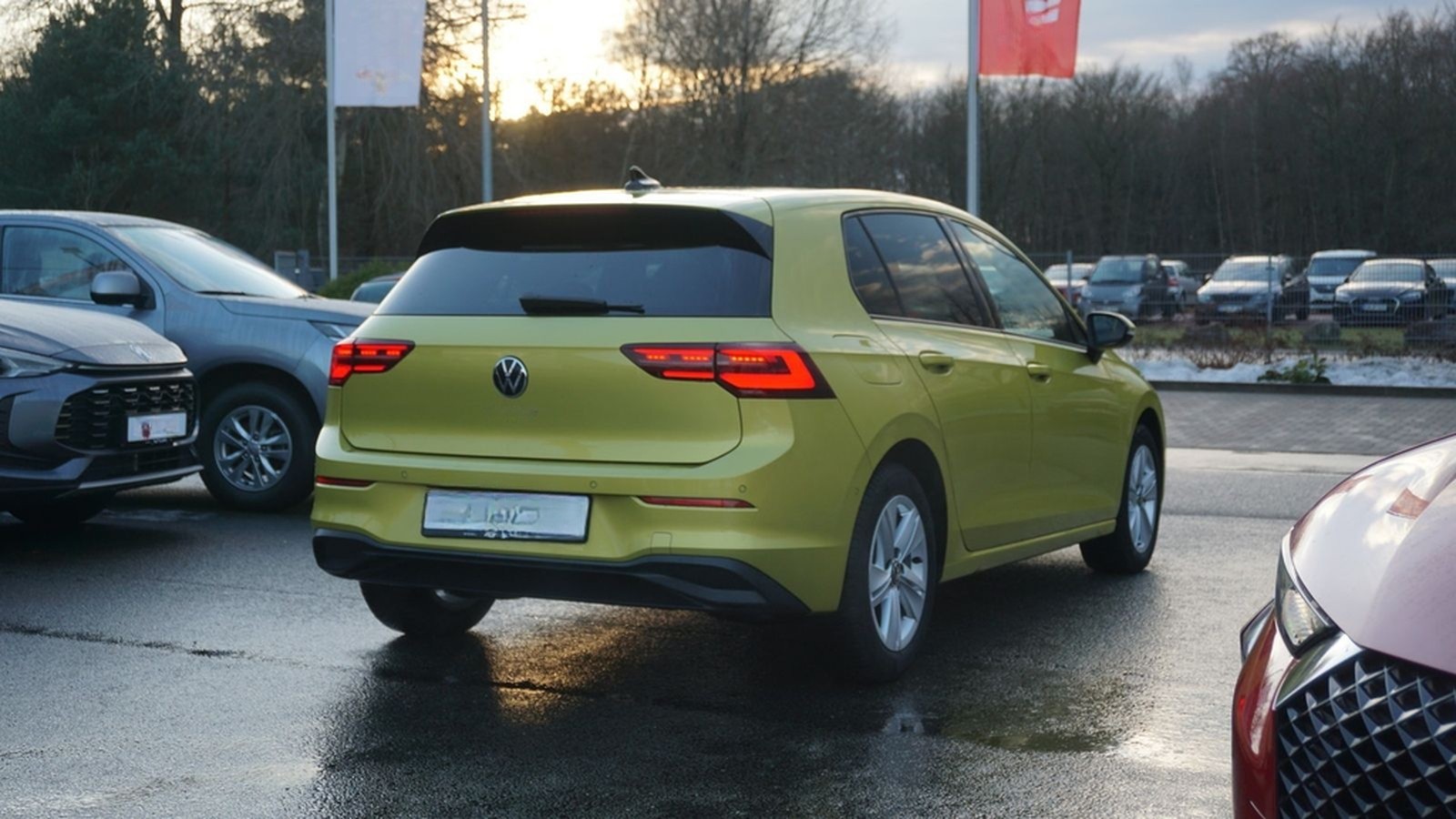 Volkswagen Golf VIII 1.5 TSI Life LED Navi Sitzheizung USB foto 5