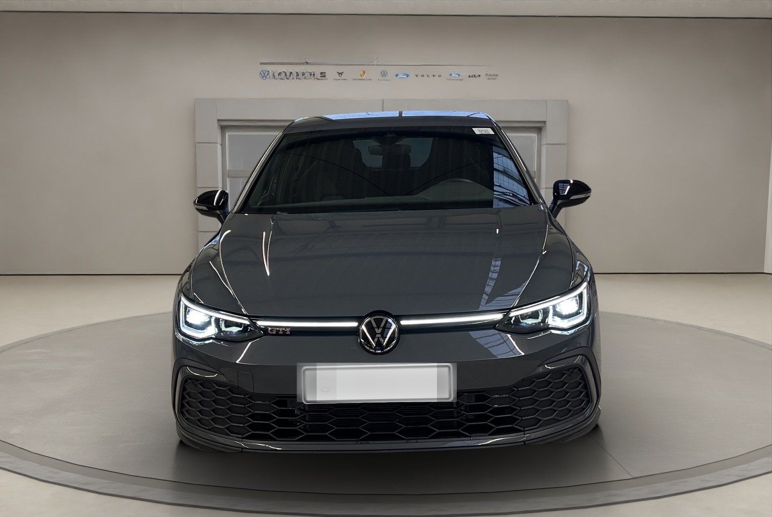 Volkswagen Golf VIII 2.0 TSI GTI ACC AUT Kam. Navi Sportp. foto 3