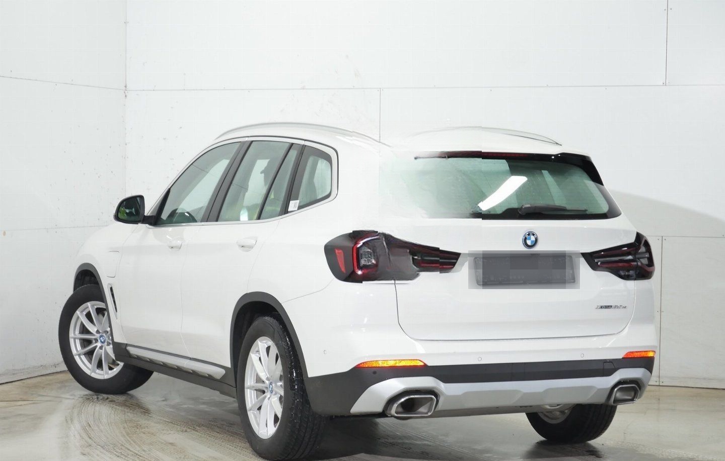 BMW X3 xDrive30e foto 2