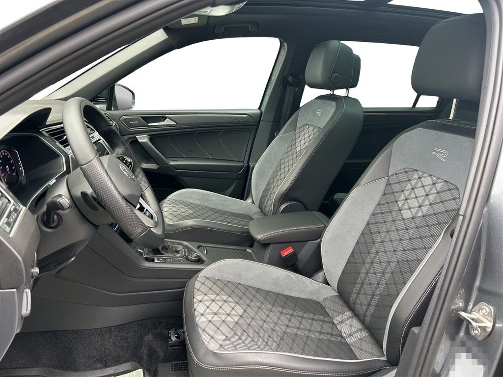 Volkswagen Tiguan Allspace 2.0 TDI DSG 4Motion R-Line DCC A foto 11