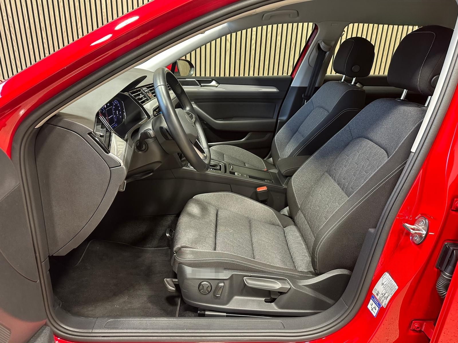 Volkswagen Passat Variant 2.0 TDI DSG Business LEDNavi|ACC foto 5