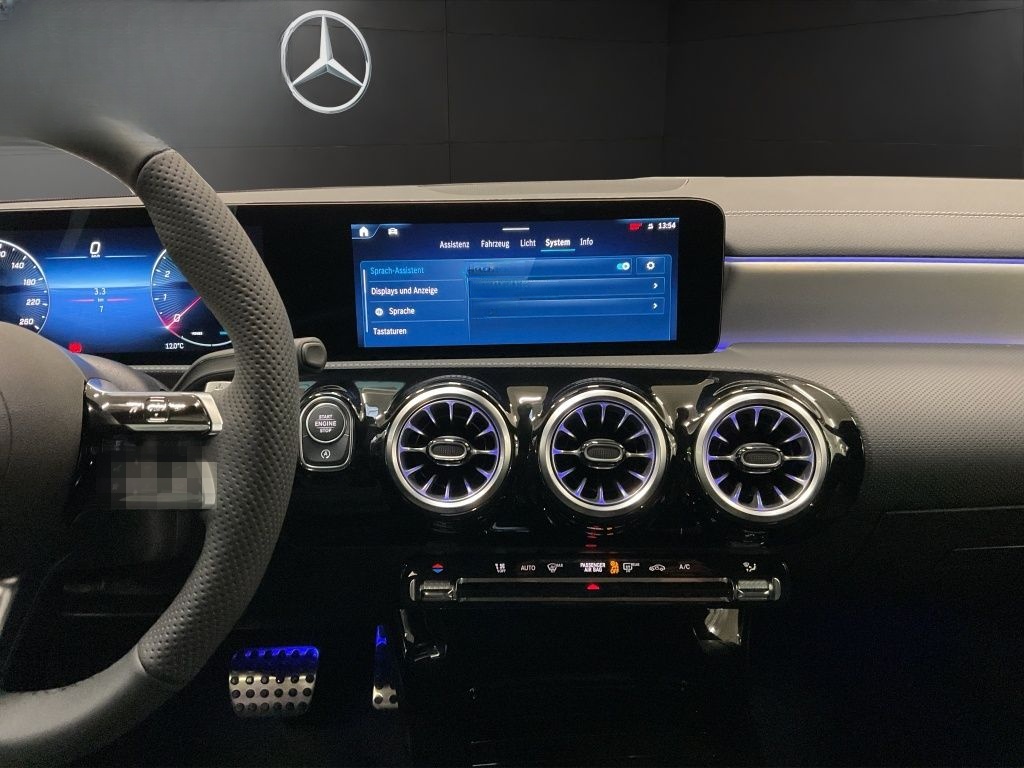 Mercedes-Benz CLA 200 Shooting Brake AMG NIGHT PANO KAMERA NAV foto 8