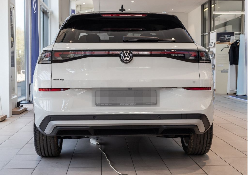 Volkswagen T-Roc Style 1.5 l eTSI DSG **AHK/NAV/WKR** 360° foto 5
