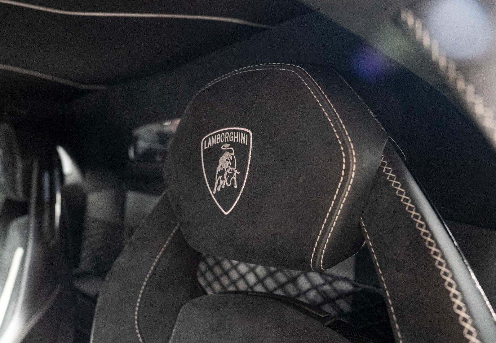 Lamborghini Aventador SVJ - One owner foto 12