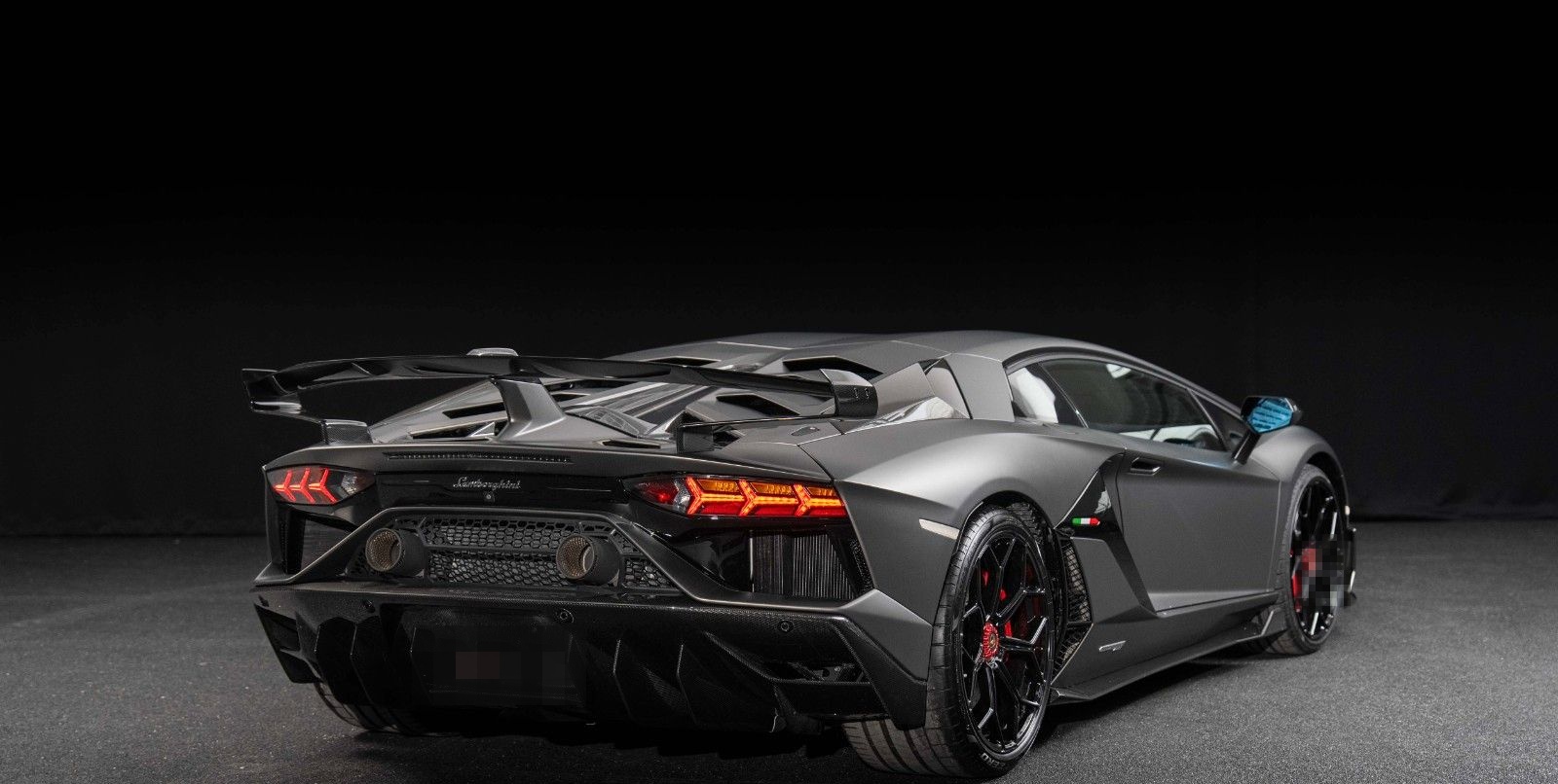 Lamborghini Aventador SVJ - One owner foto 3