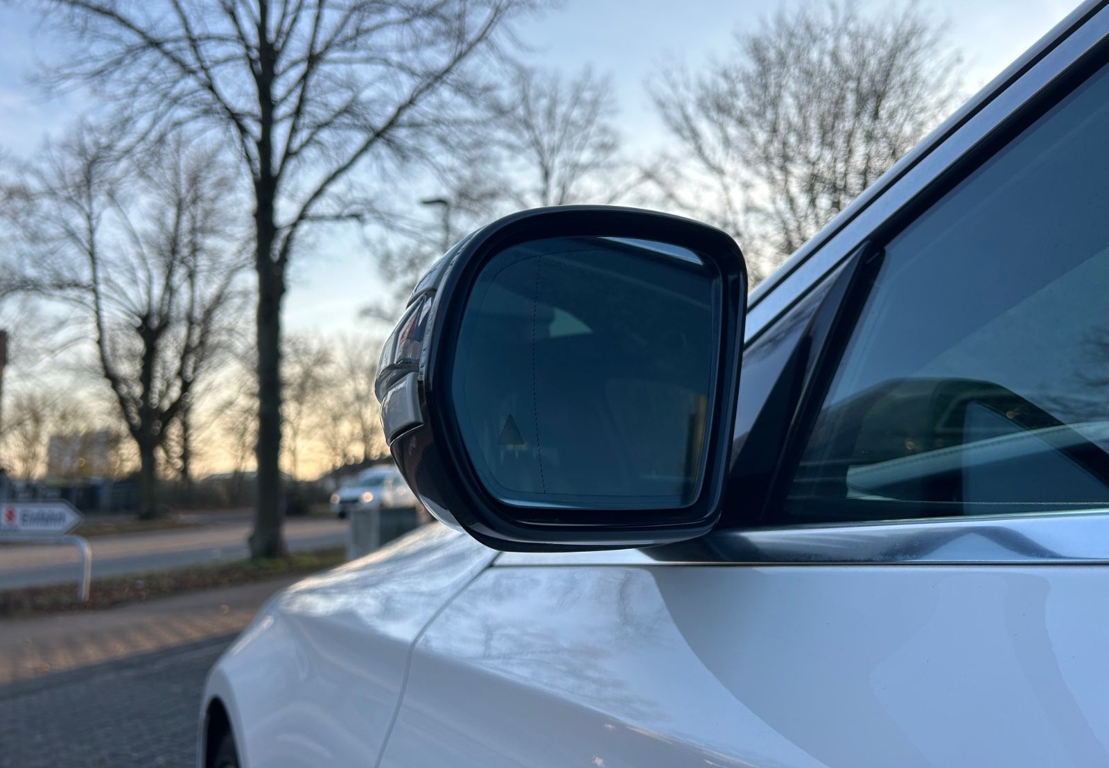 Mercedes-Benz E 220d Limousine AMG WIDESCR.  PANO LED 20ZOLL foto 13