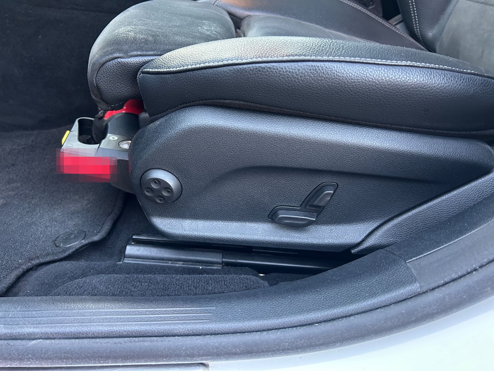 Mercedes-Benz E 220d Limousine AMG WIDESCR.  PANO LED 20ZOLL foto 15