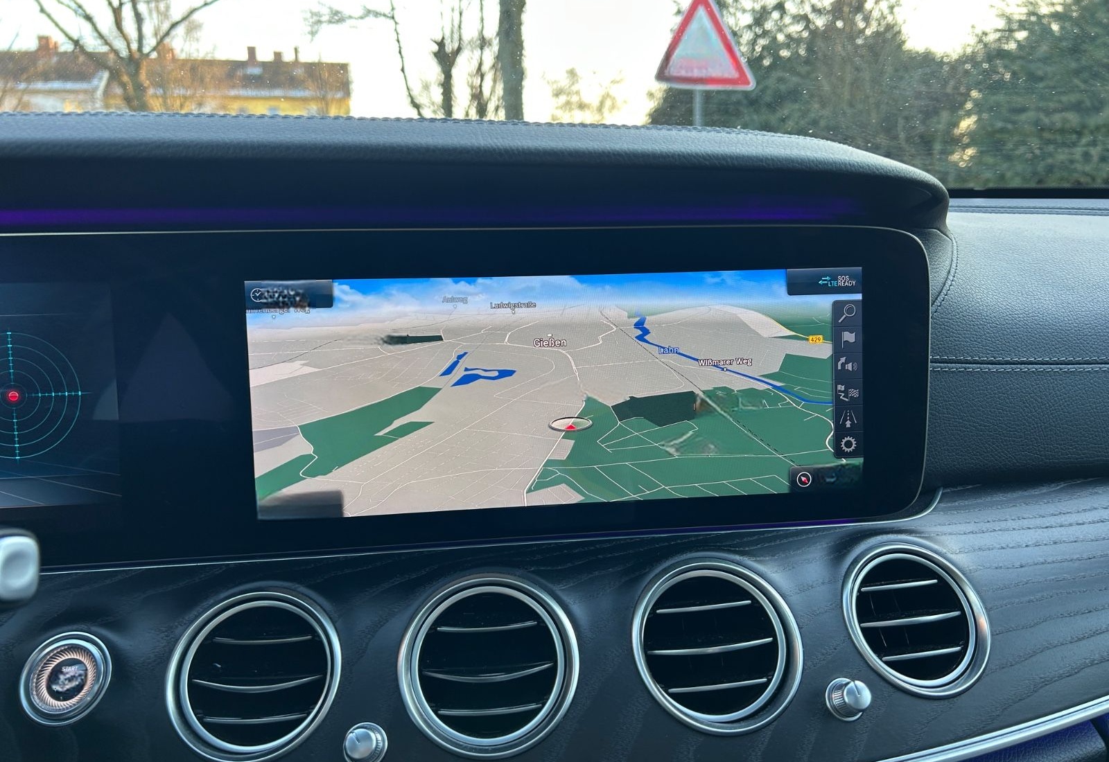 Mercedes-Benz E 220d Limousine AMG WIDESCR.  PANO LED 20ZOLL foto 19