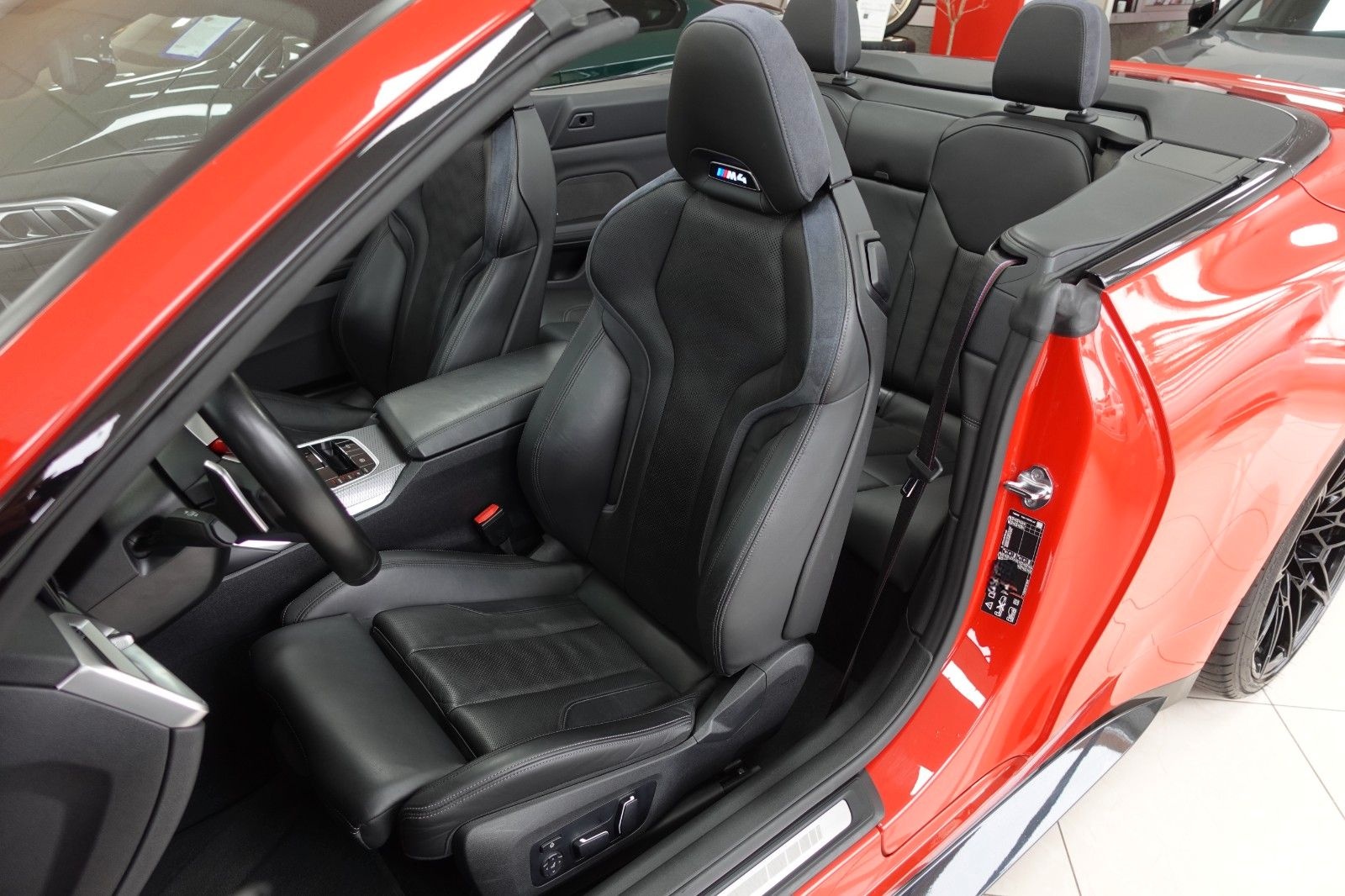 BMW M4 Cabrio M xDrive Competition / HK / HUD / 19% foto 12