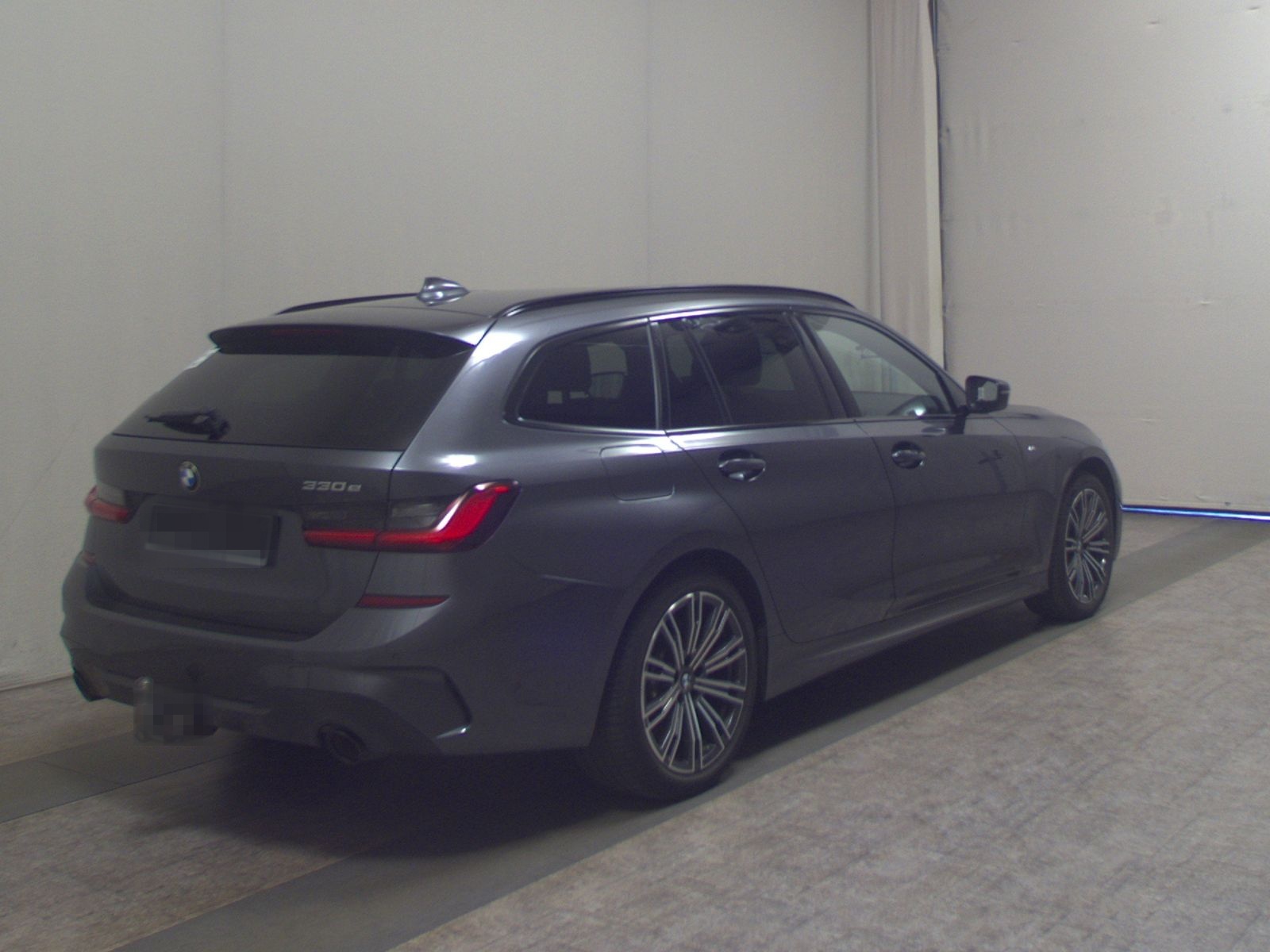 BMW 330e Touring M-Sport Navi LED LC prof. H-K AHK foto 4
