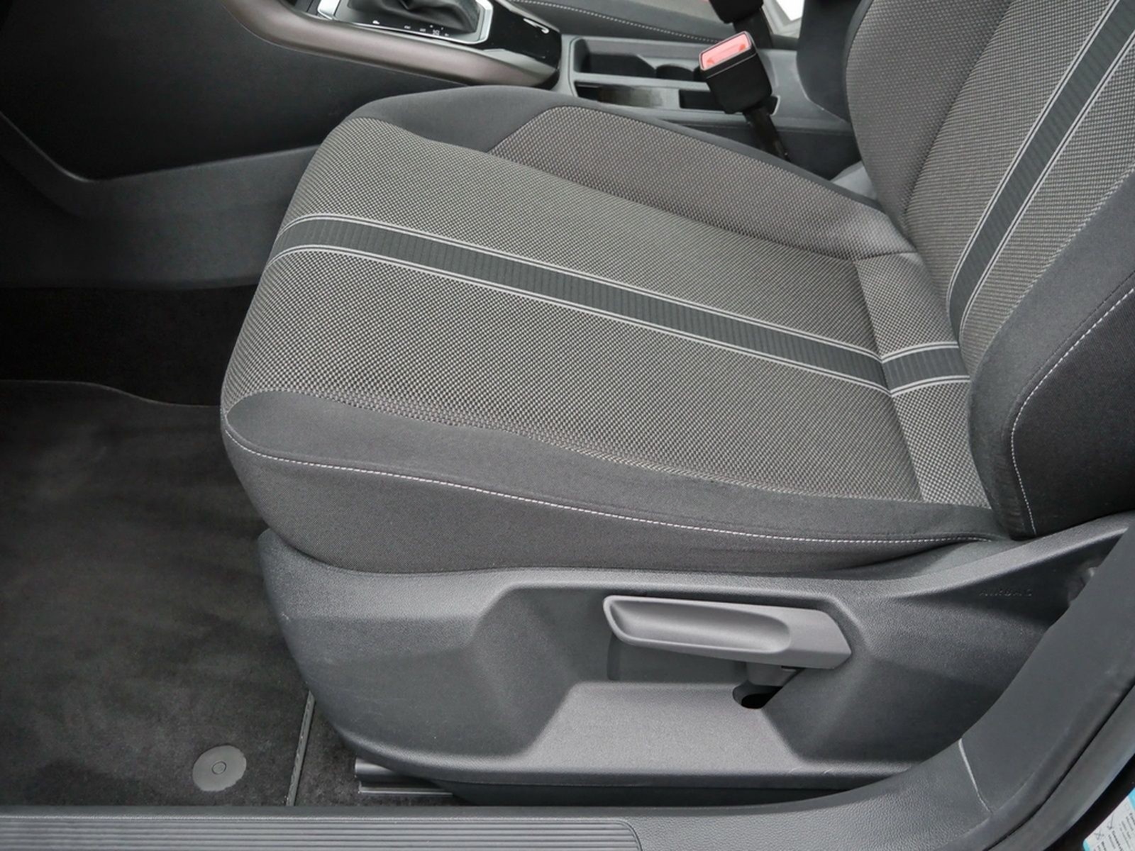 Volkswagen T-Roc 1.5 TSI Style Pano*ACC*RFK*LED*Connect*19Z foto 20