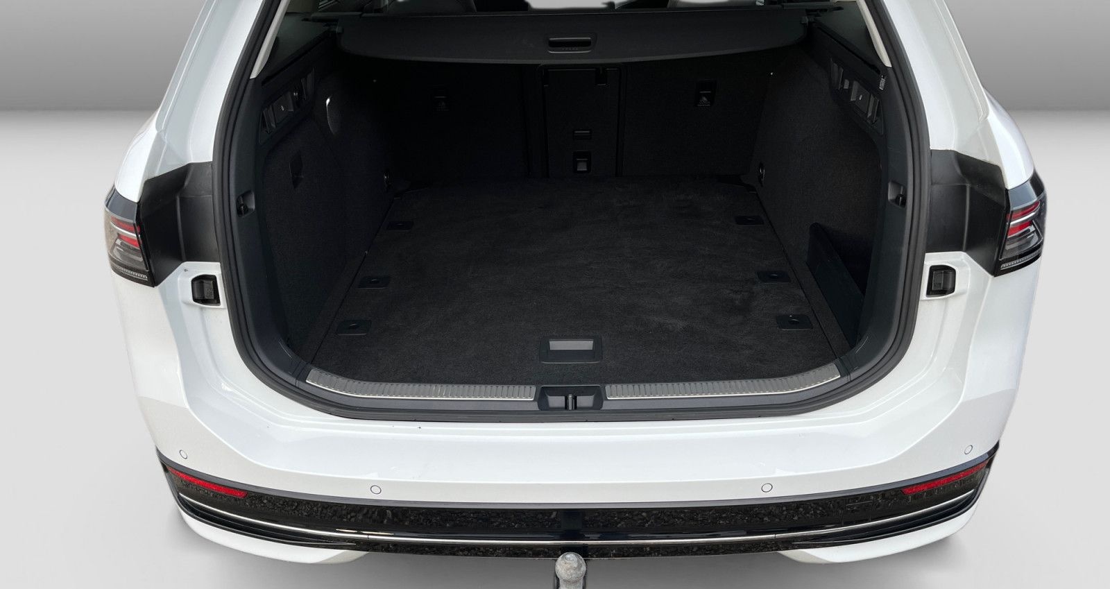 Volkswagen Passat Variant 2.0TDI Elegance Standhz 360° HuD foto 12
