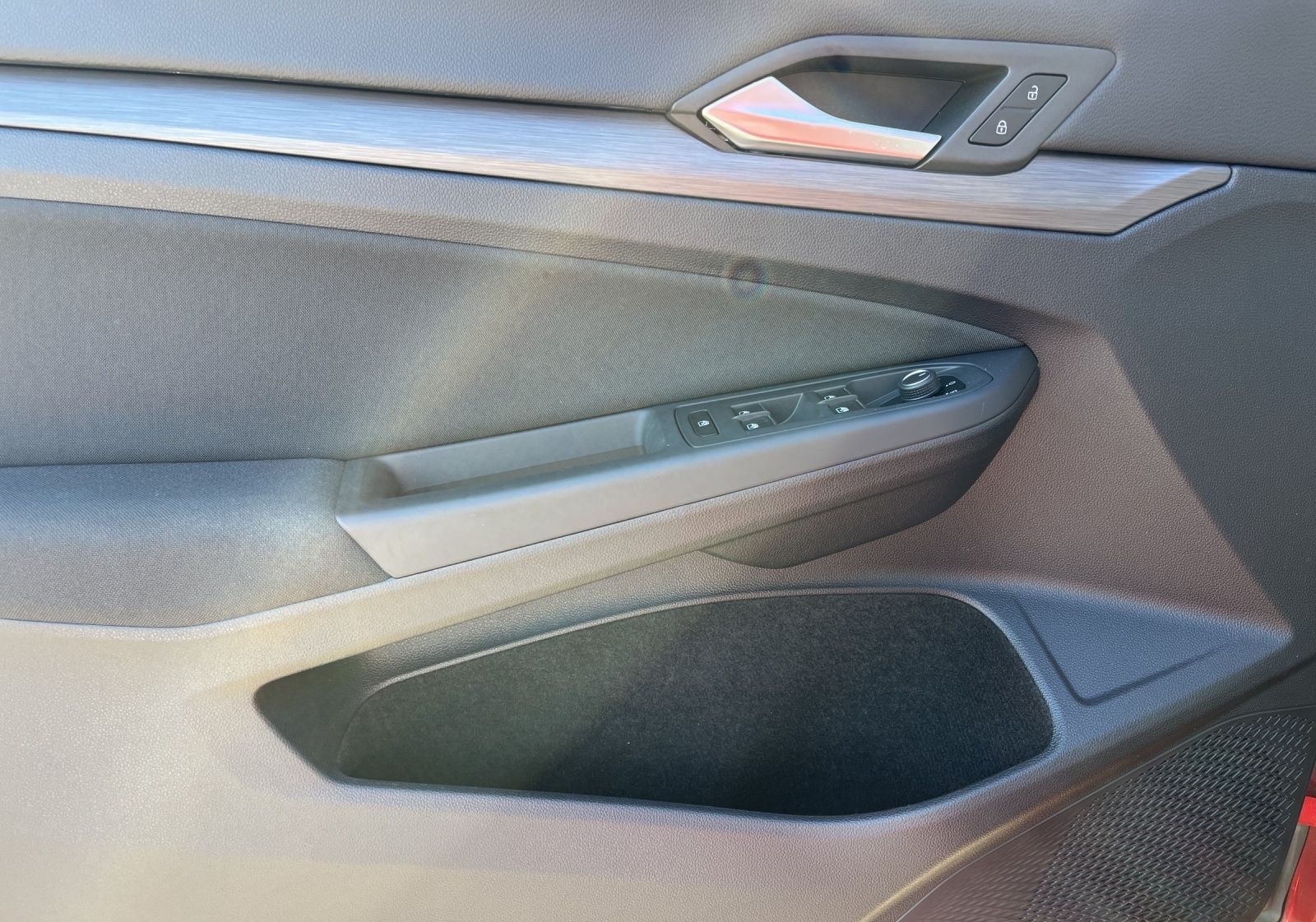 Volkswagen Golf VIII 1.5 eTSI Style Navi, App-Connect, Trav foto 14